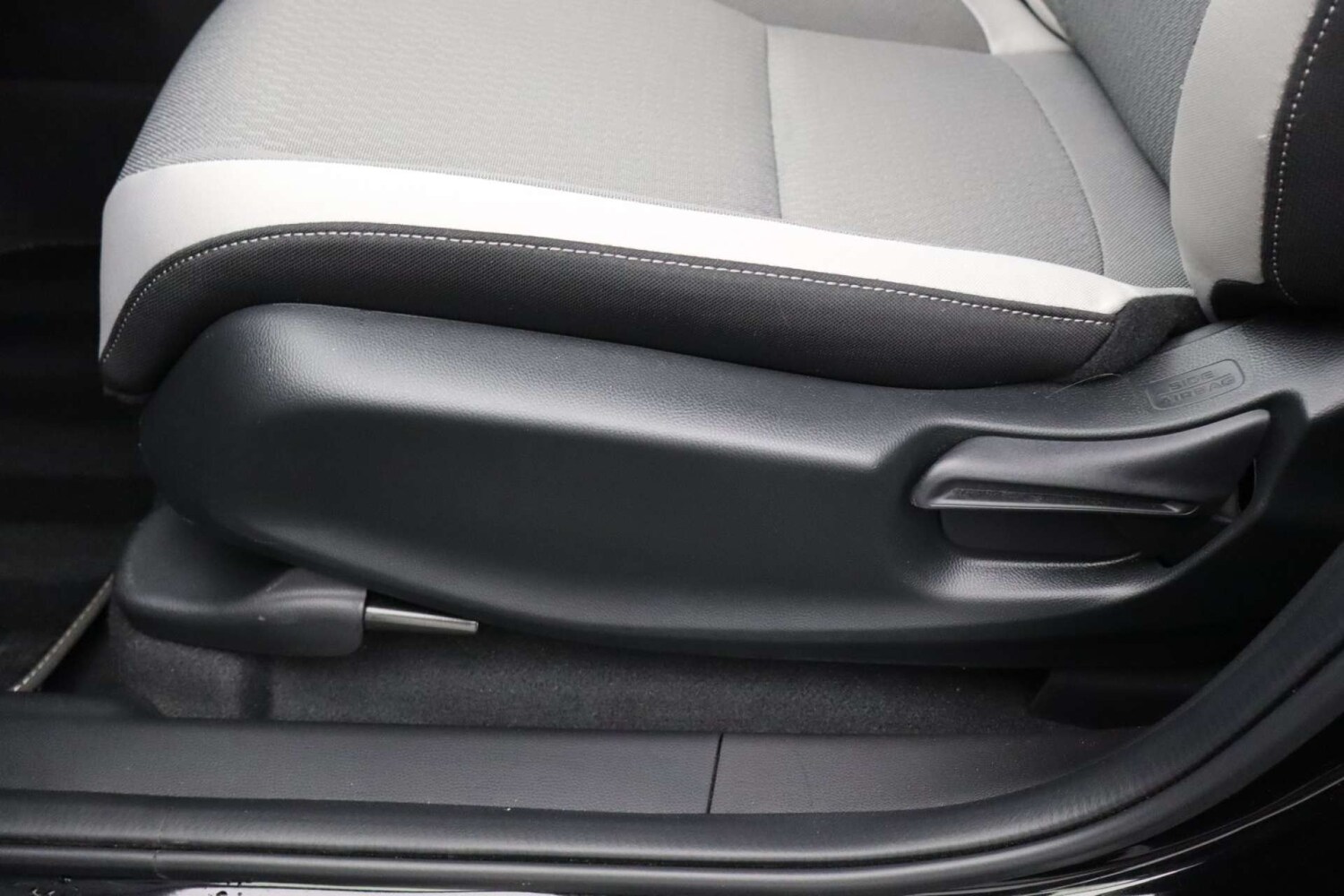 Used Honda Jazz 2023 for sale - 76601750: Photo 28