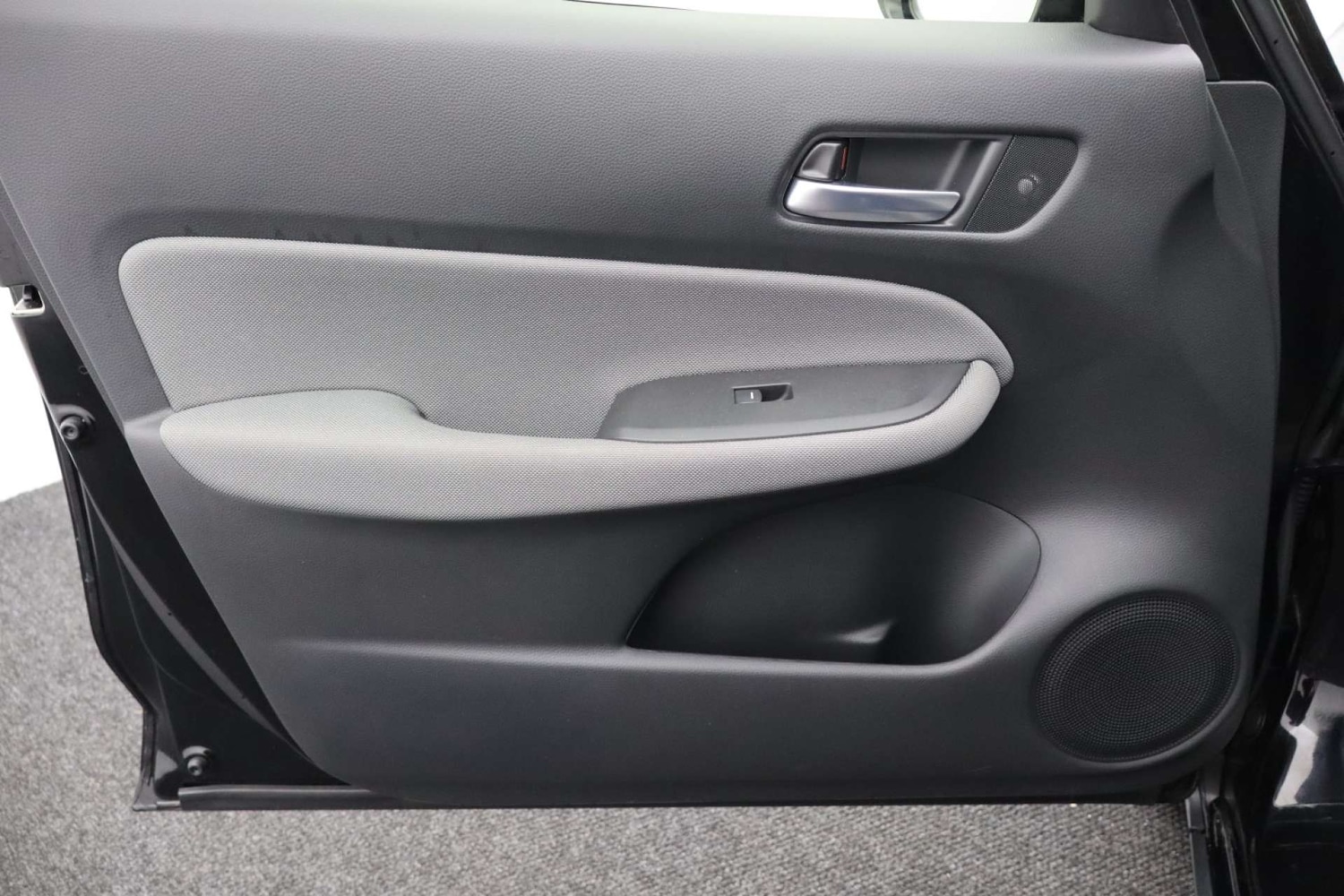 Used Honda Jazz 2023 for sale - 76601750: Photo 30