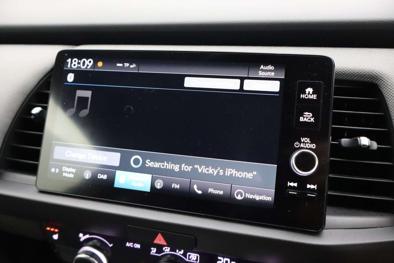 Used Honda Jazz 2023 for sale - 76601750: Photo 39