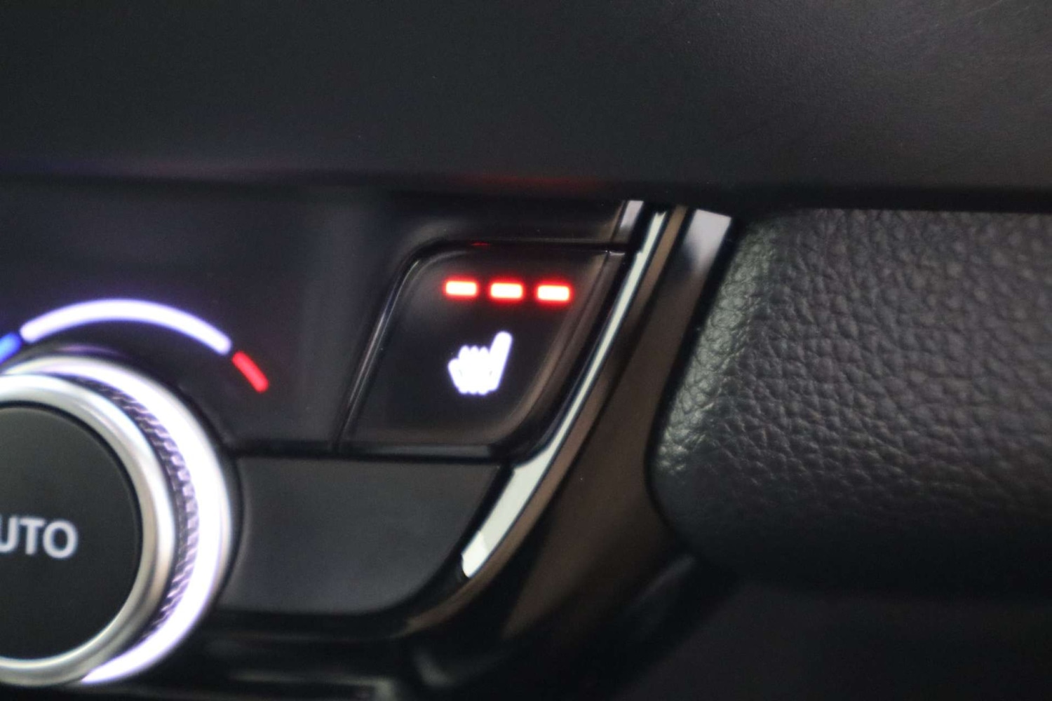 Used Honda Jazz 2023 for sale - 76601750: Photo 46