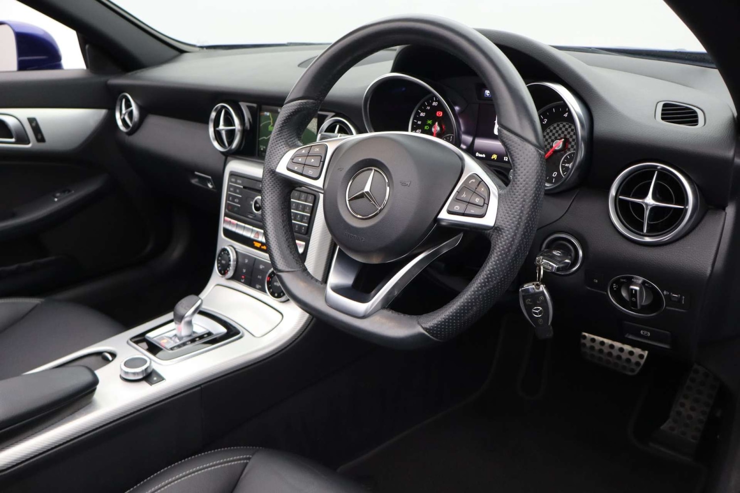 Used Mercedes-Benz SLC 2017 for sale - 76618138: Photo 13