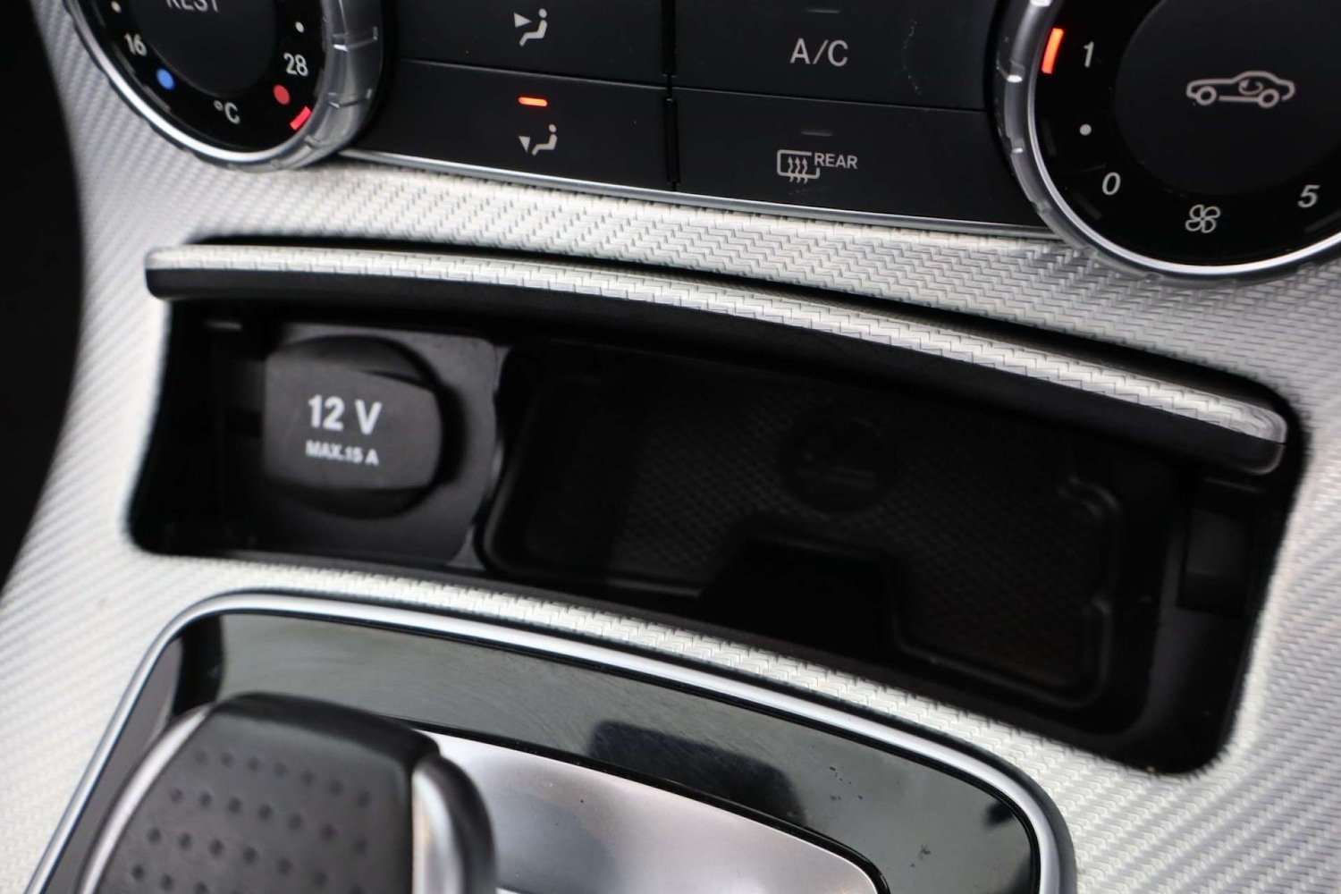 Used Mercedes-Benz SLC 2017 for sale - 76618138: Photo 34