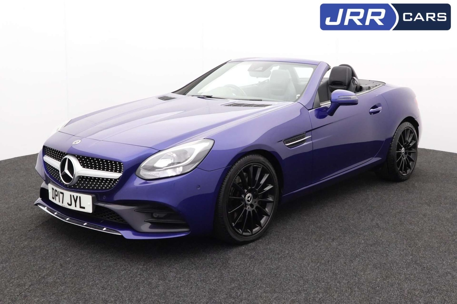 Used Mercedes-Benz SLC 2017 for sale - 76618138: Photo 4