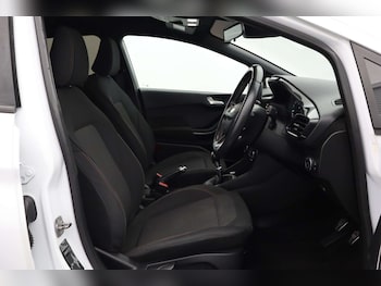 Used Ford Fiesta 2018 for sale - 77039151: Photo