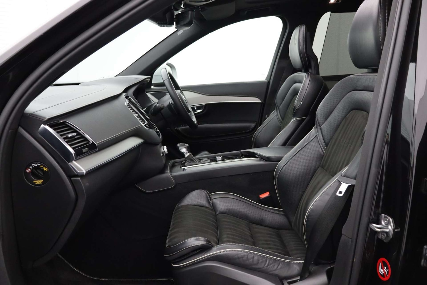 Used Volvo XC90 2017 for sale - 76182695: Photo 10