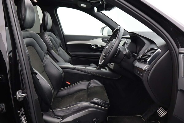 Used Volvo XC90 2017 for sale - 76182695: Photo 2