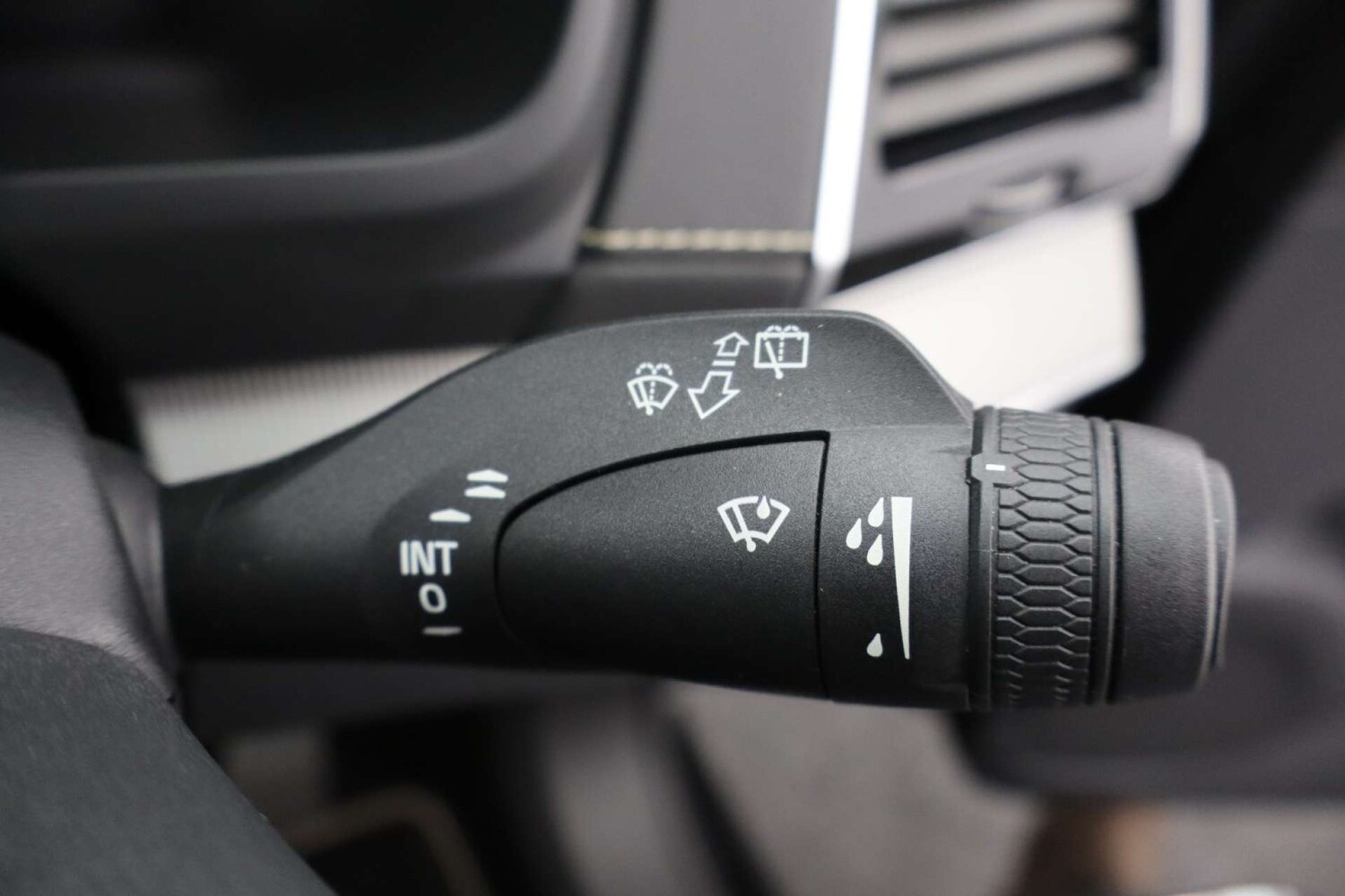 Used Volvo XC90 2017 for sale - 76182695: Photo 30