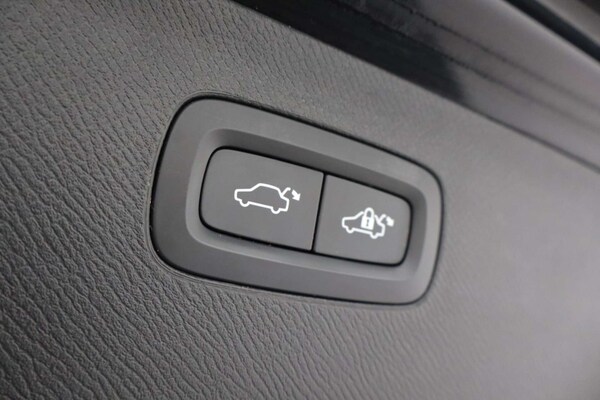 Used Volvo XC90 2017 for sale - 76182695: Photo 51