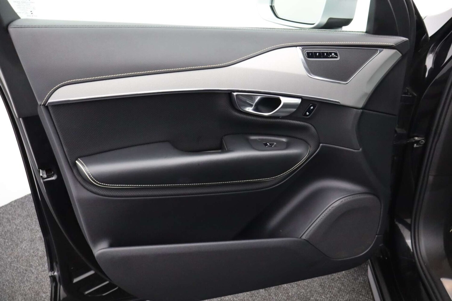 Used Volvo XC90 2017 for sale - 76182695: Photo 54