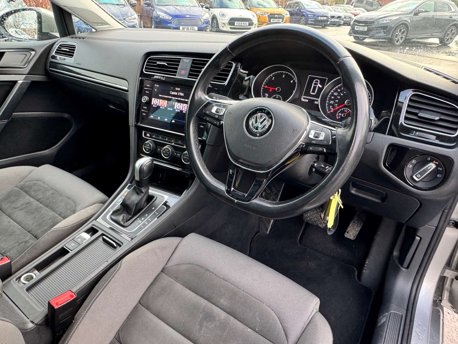 Used Volkswagen Golf 2020 for sale - 76741535: Photo 10