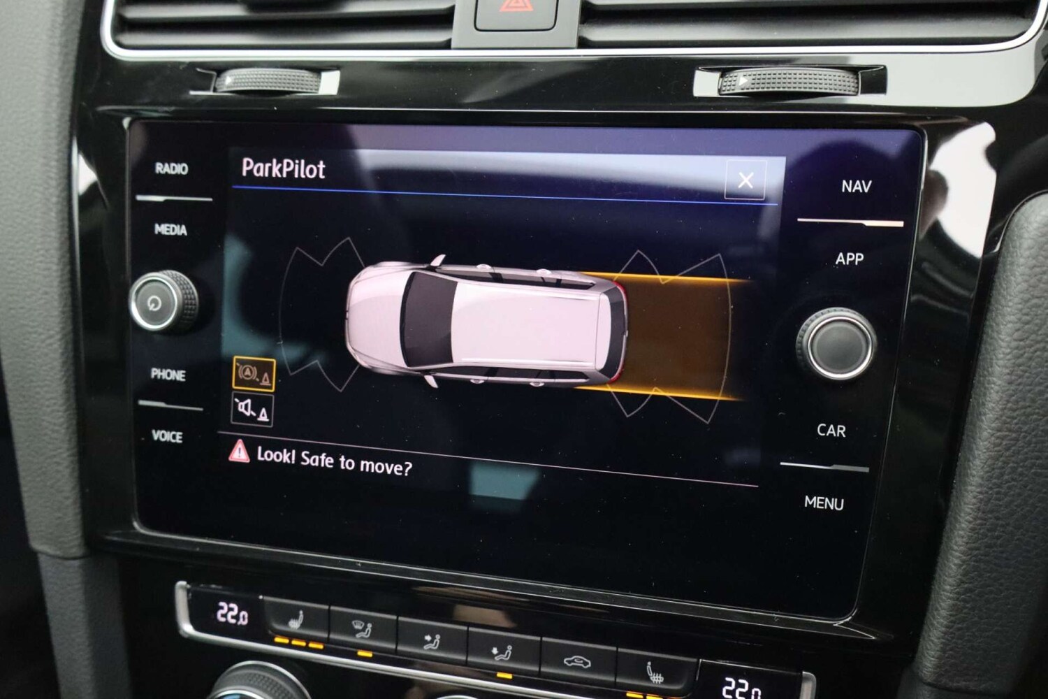 Used Volkswagen Golf 2020 for sale - 76741535: Photo 16