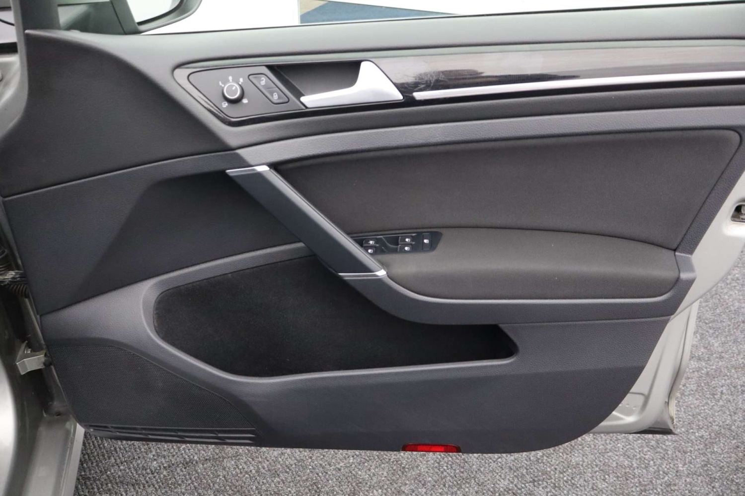 Used Volkswagen Golf 2020 for sale - 76741535: Photo 20