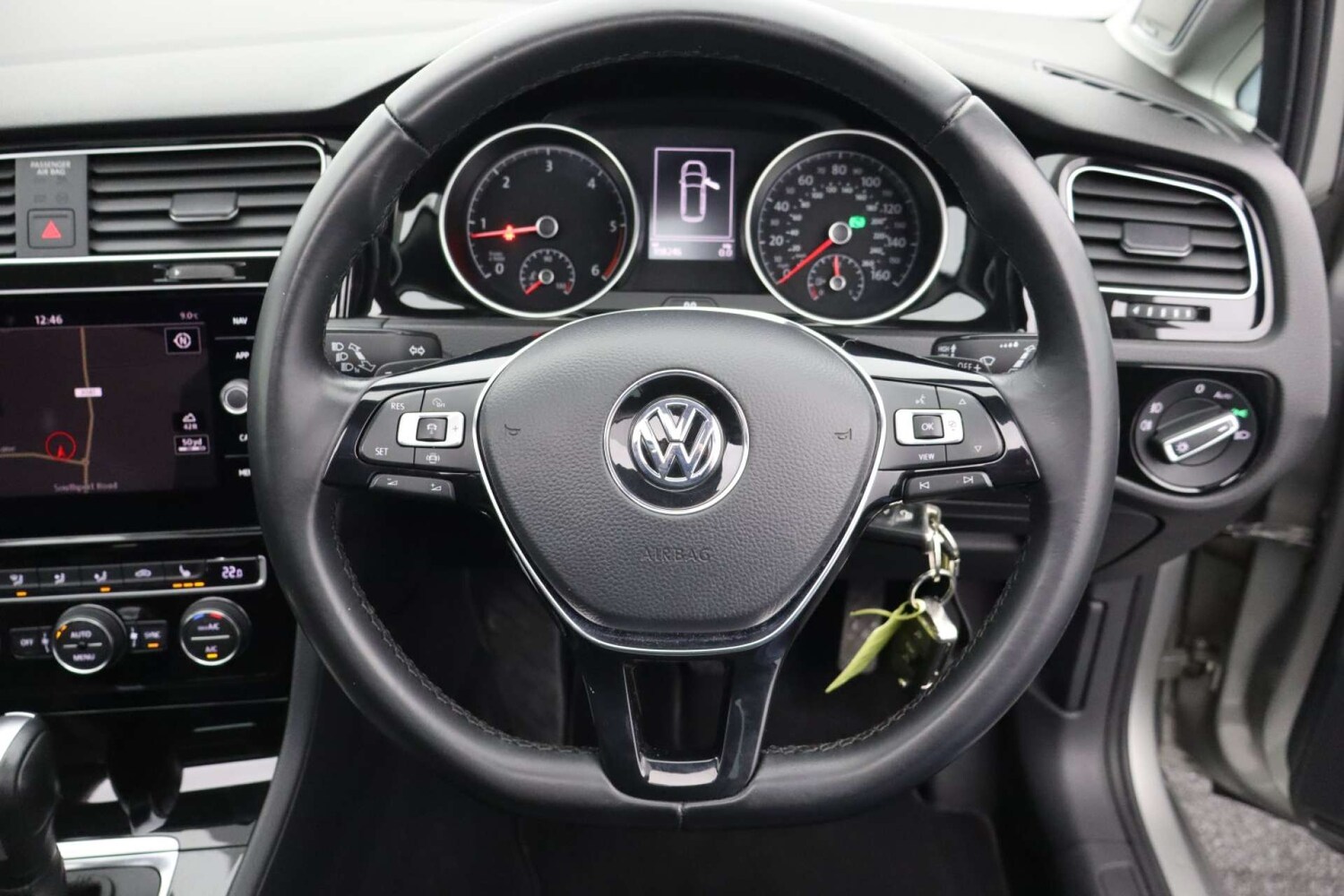 Used Volkswagen Golf 2020 for sale - 76741535: Photo 38