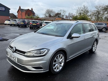 Used Volkswagen Golf 2020 for sale - 76741535: Photo