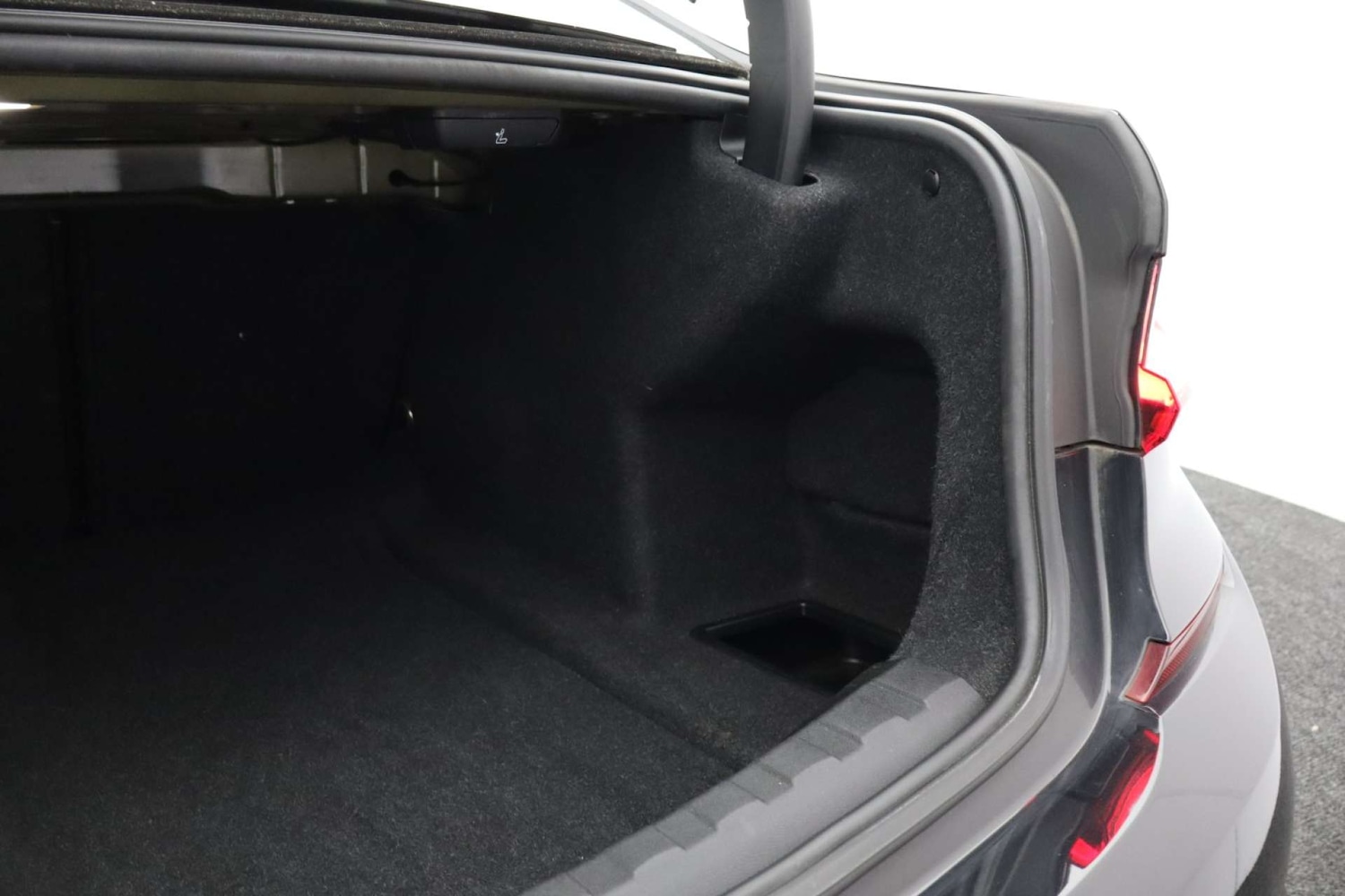 Used BMW 3 Series 2020 for sale - 76507178: Photo 24