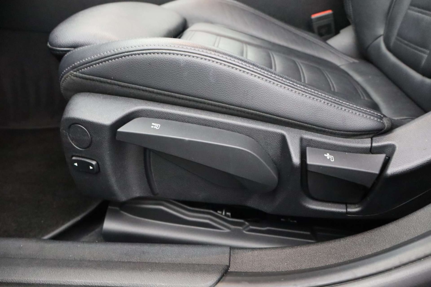 Used BMW 3 Series 2020 for sale - 76507178: Photo 34