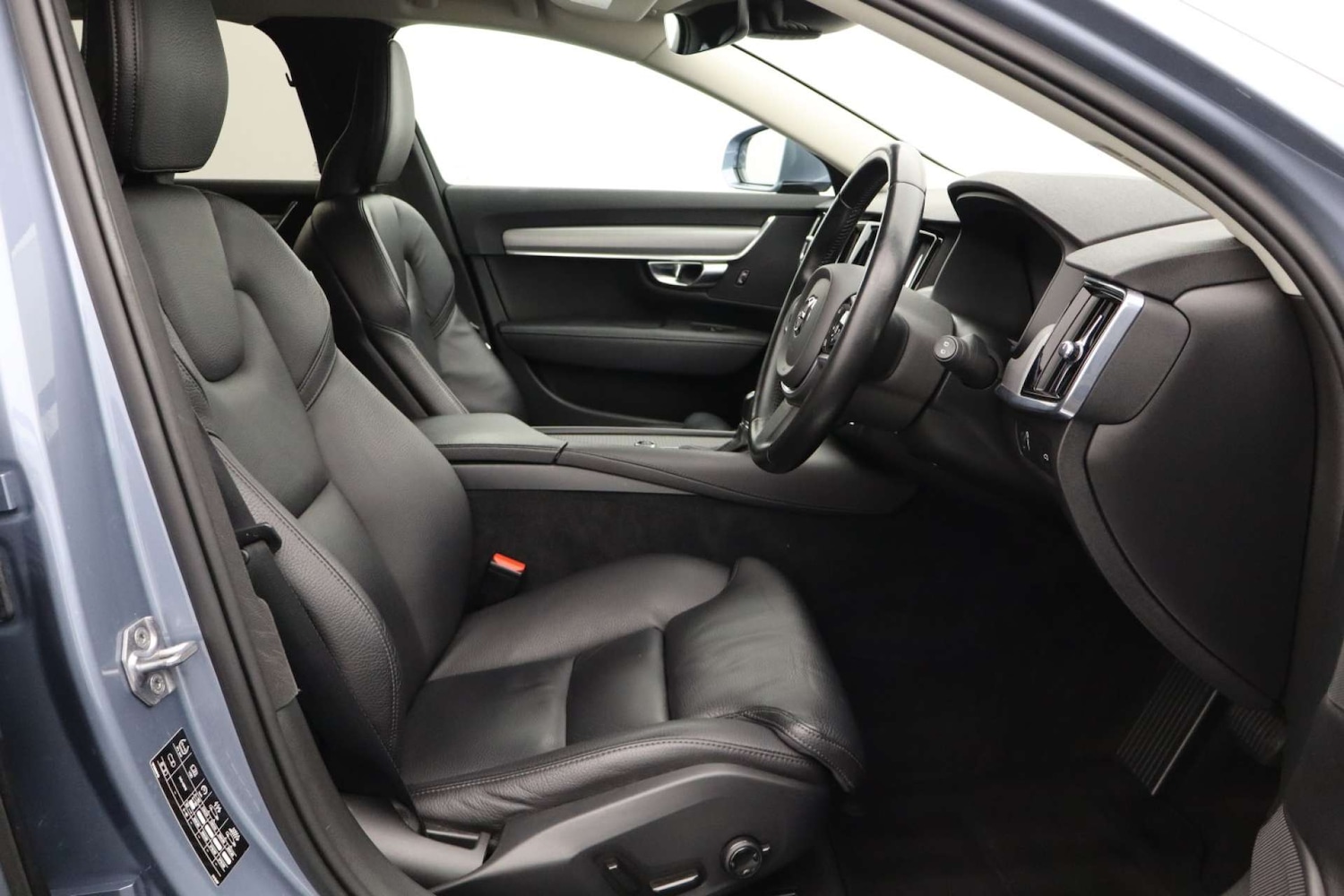 Used Volvo V90 2019 for sale - 76182703: Photo 2