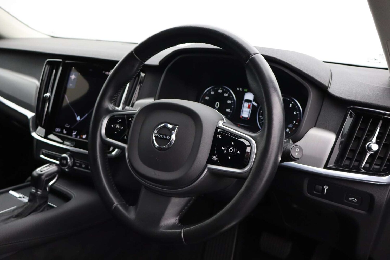 Used Volvo V90 2019 for sale - 76182703: Photo 26