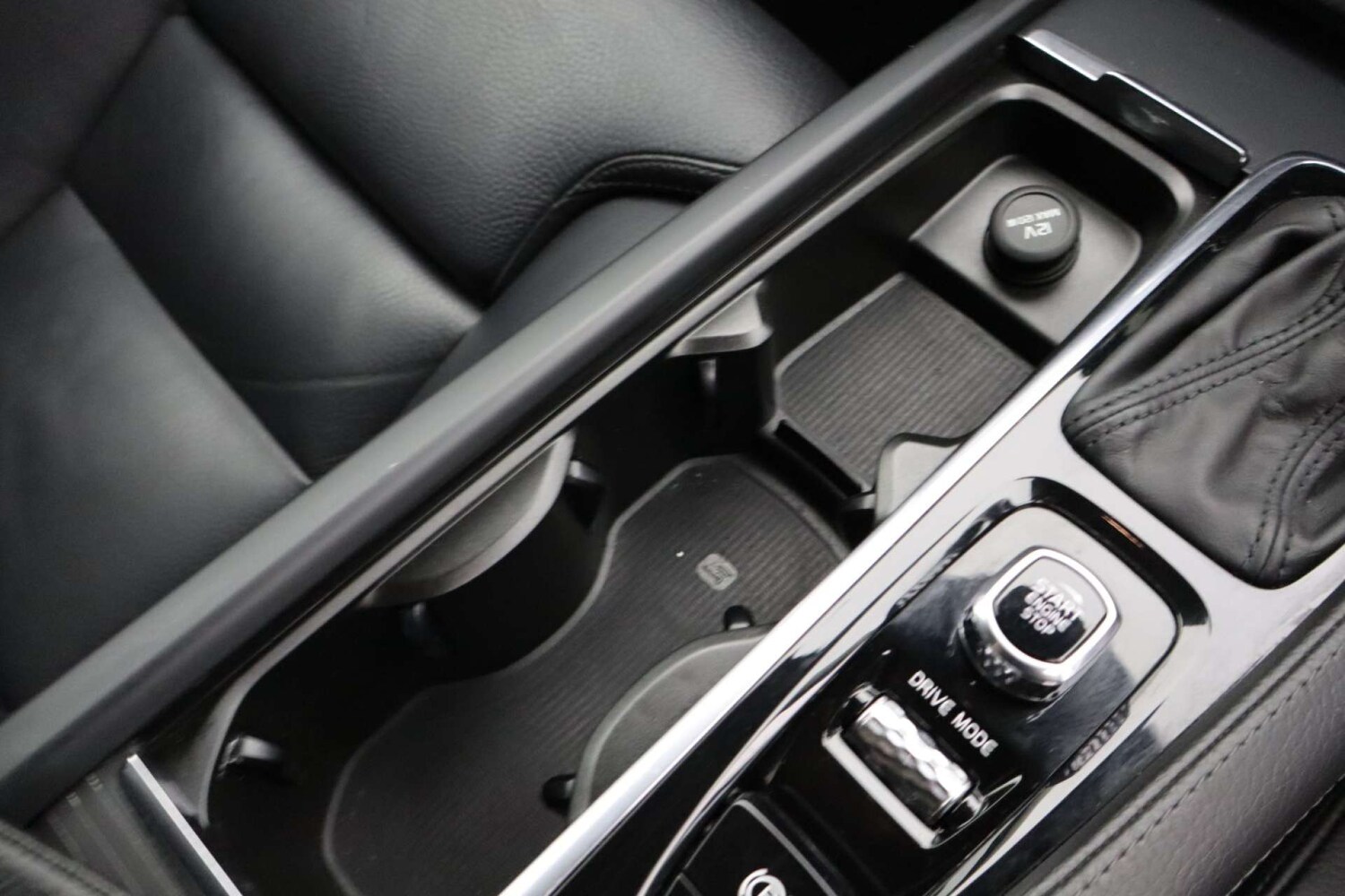 Used Volvo V90 2019 for sale - 76182703: Photo 41