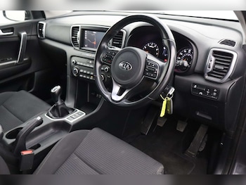 Used Kia Sportage 2018 for sale - 77621915: Photo