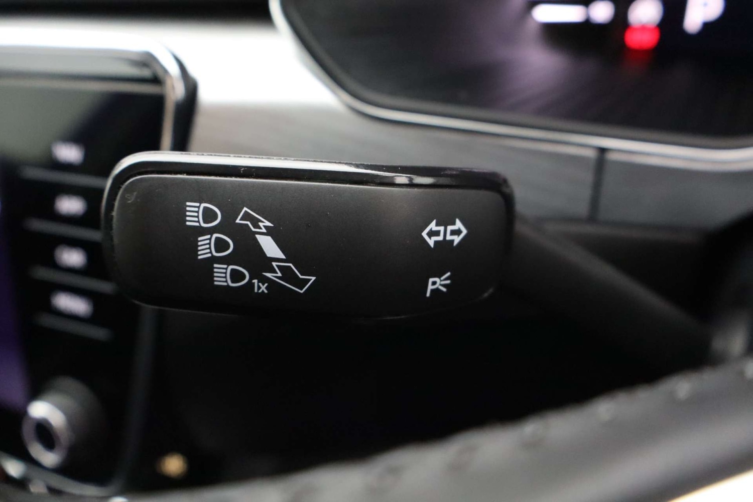 Used Skoda Superb 2023 for sale - 76182610: Photo 25