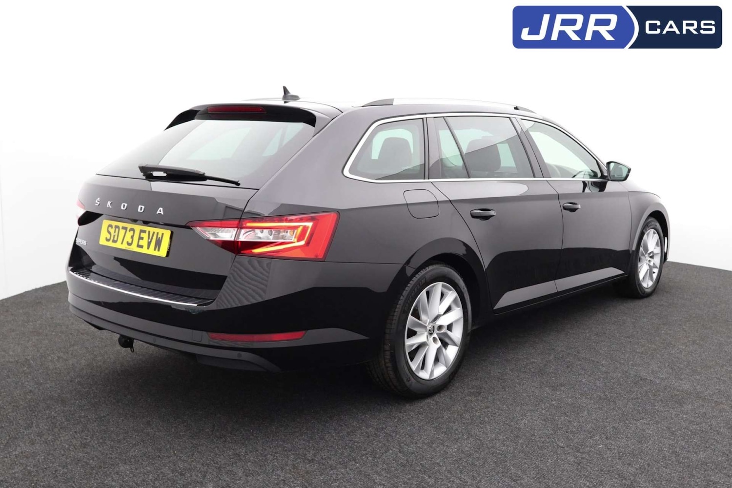 Used Skoda Superb 2023 for sale - 76182610: Photo 6