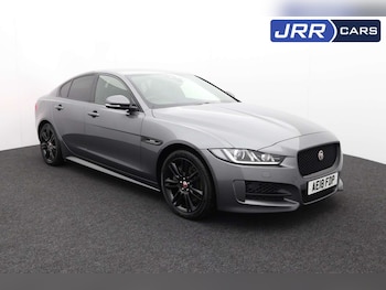 Used Jaguar XE 2018 for sale - 76182685: Photo