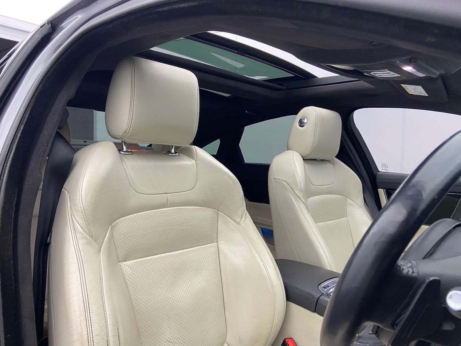 Used Jaguar XJ 2016 for sale - 76741533: Photo 10