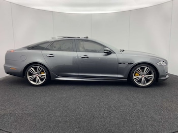 Used Jaguar XJ 2016 for sale - 76741533: Photo