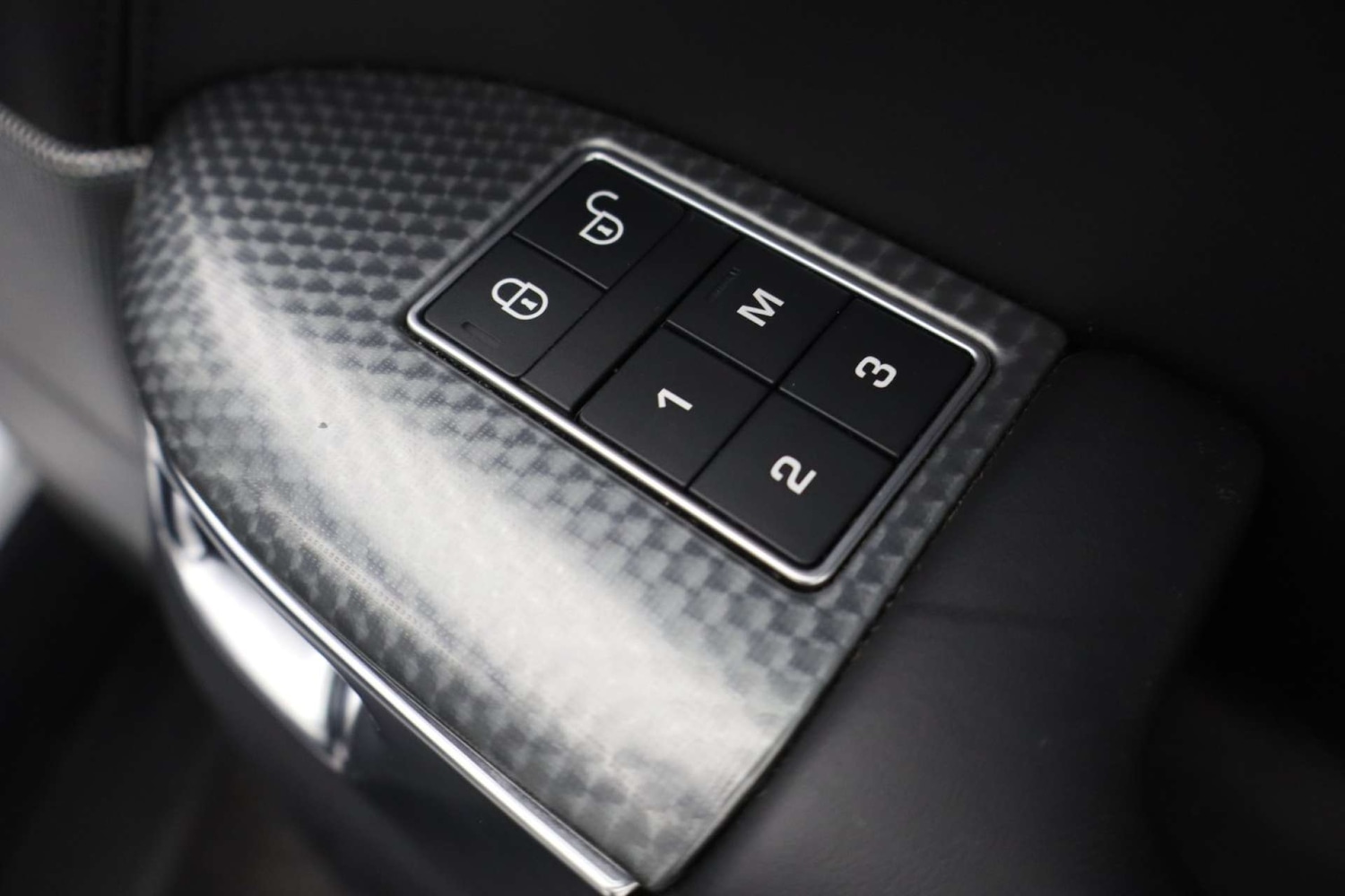 Used Land Rover Range Rover Sport 2017 for sale - 78211877: Photo 21