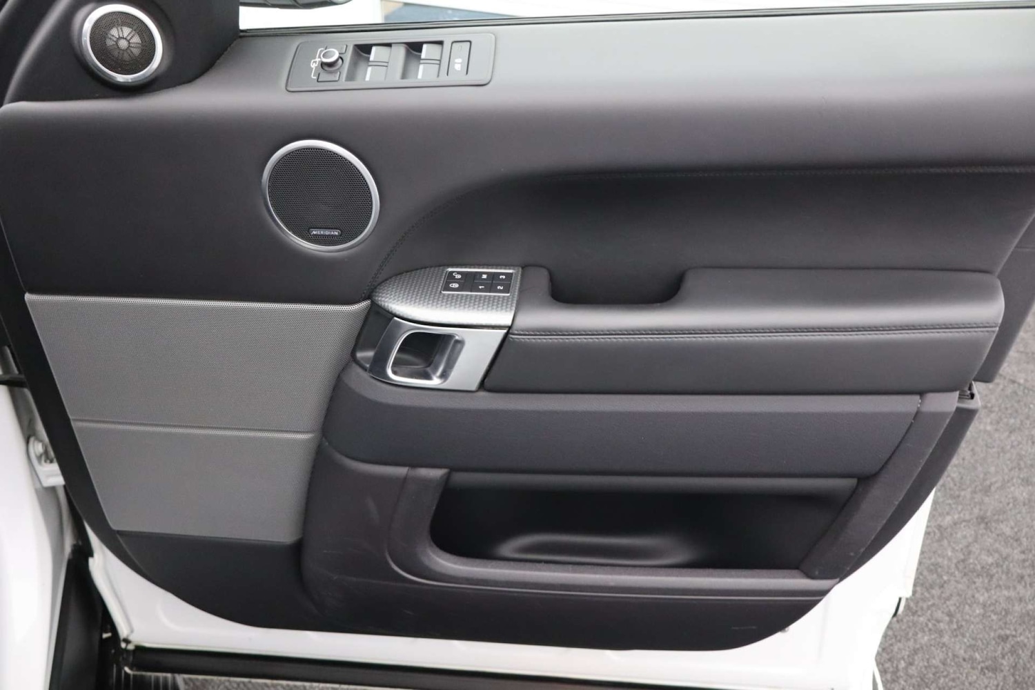 Used Land Rover Range Rover Sport 2017 for sale - 78211877: Photo 24