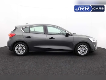 Used Ford Focus 2019 for sale - 76414869: Photo