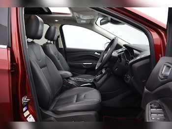 Used Ford Kuga 2015 for sale - 76481378: Photo