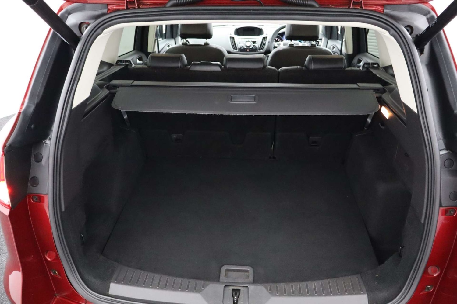 Used Ford Kuga 2015 for sale - 76481378: Photo 30