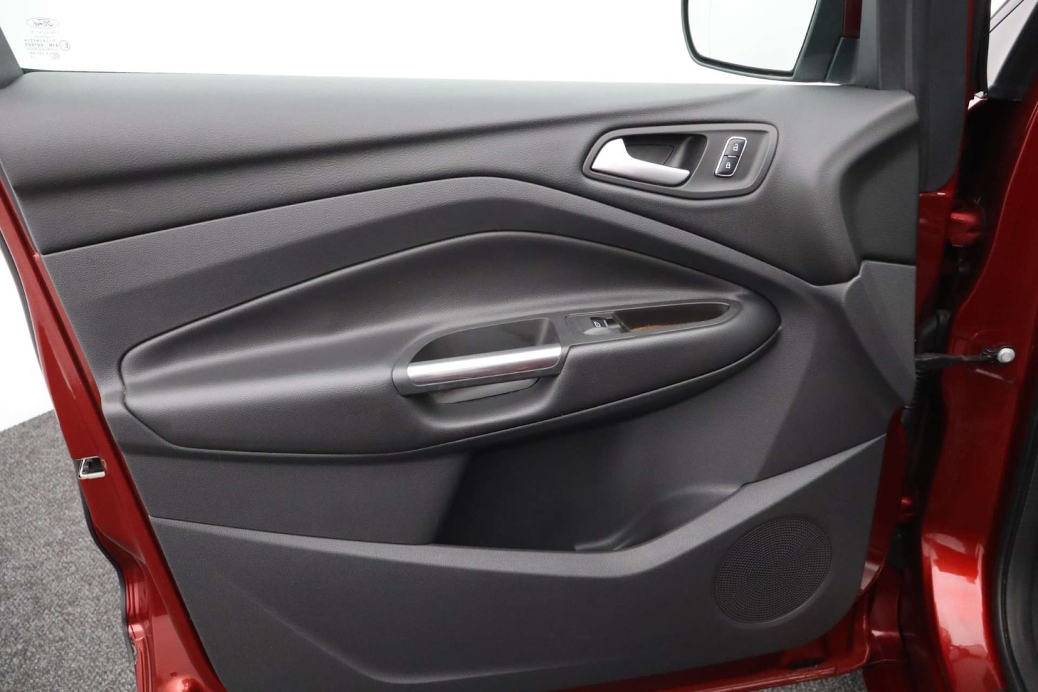 Used Ford Kuga 2015 for sale - 76481378: Photo 34