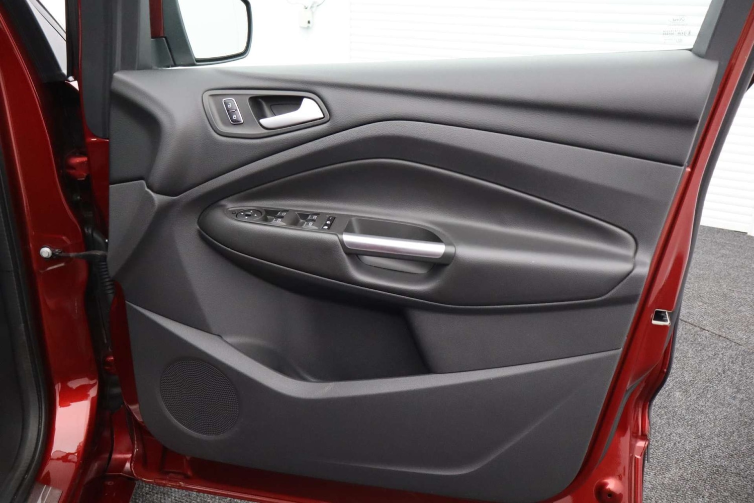 Used Ford Kuga 2015 for sale - 76481378: Photo 41