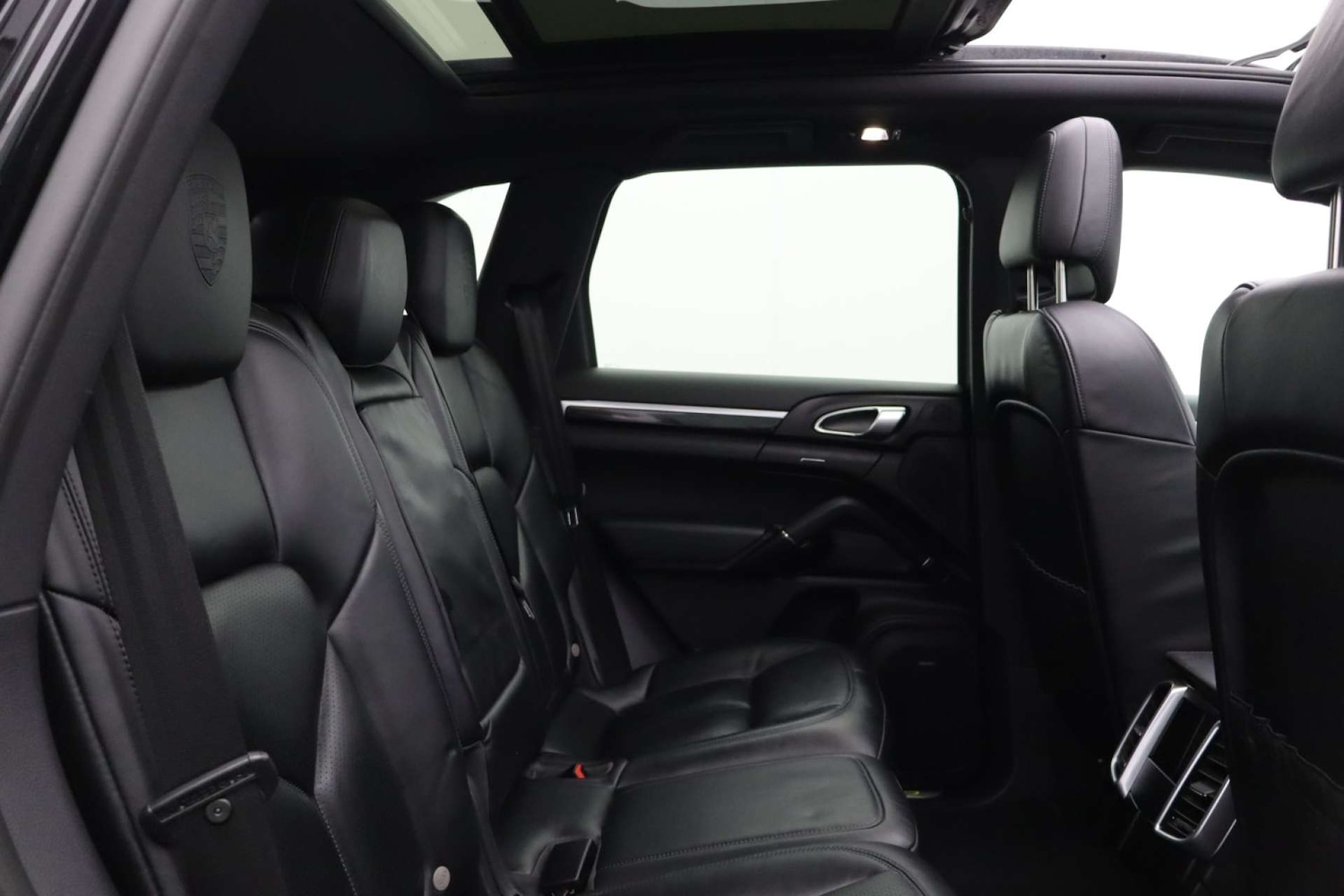 Used Porsche Cayenne 2017 for sale - 77061746: Photo 14