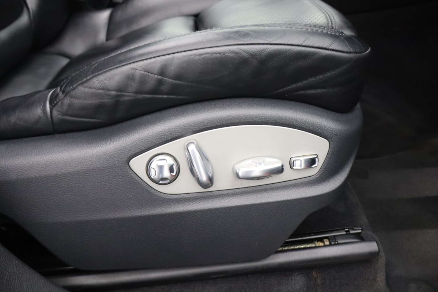 Used Porsche Cayenne 2017 for sale - 77061746: Photo 21