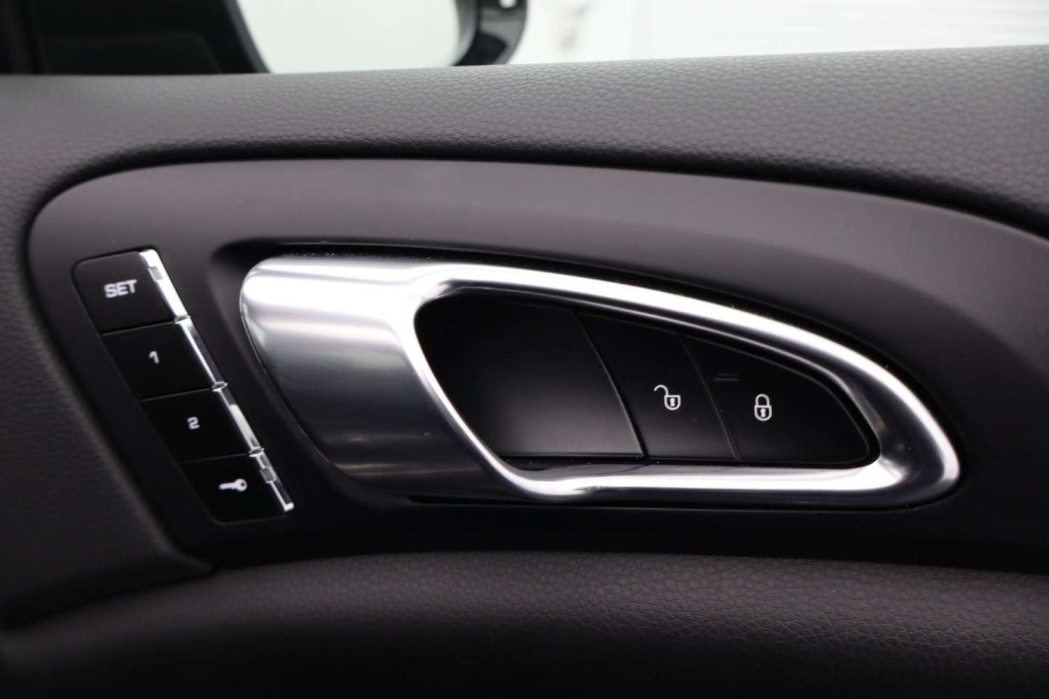 Used Porsche Cayenne 2017 for sale - 77061746: Photo 23