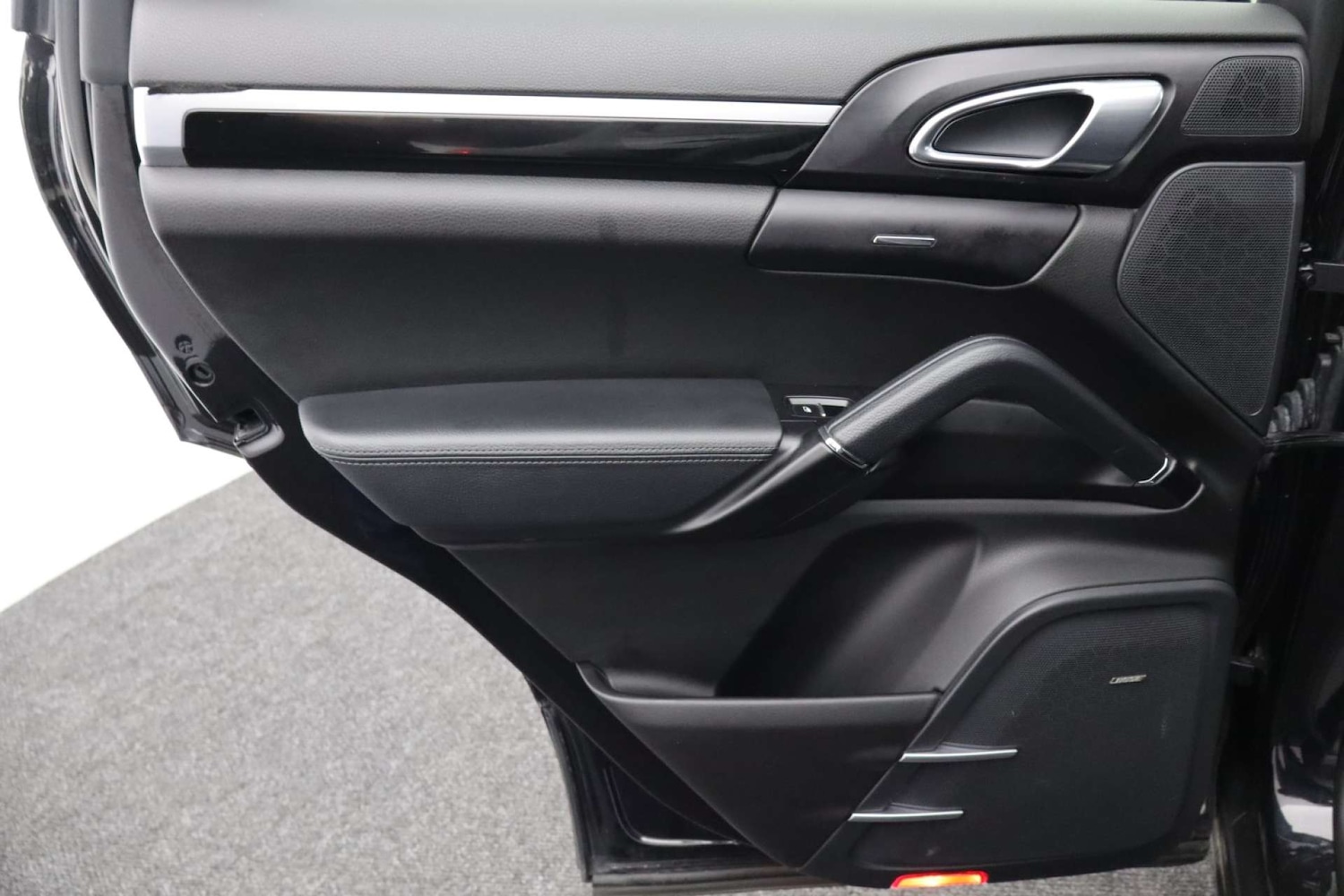 Used Porsche Cayenne 2017 for sale - 77061746: Photo 35