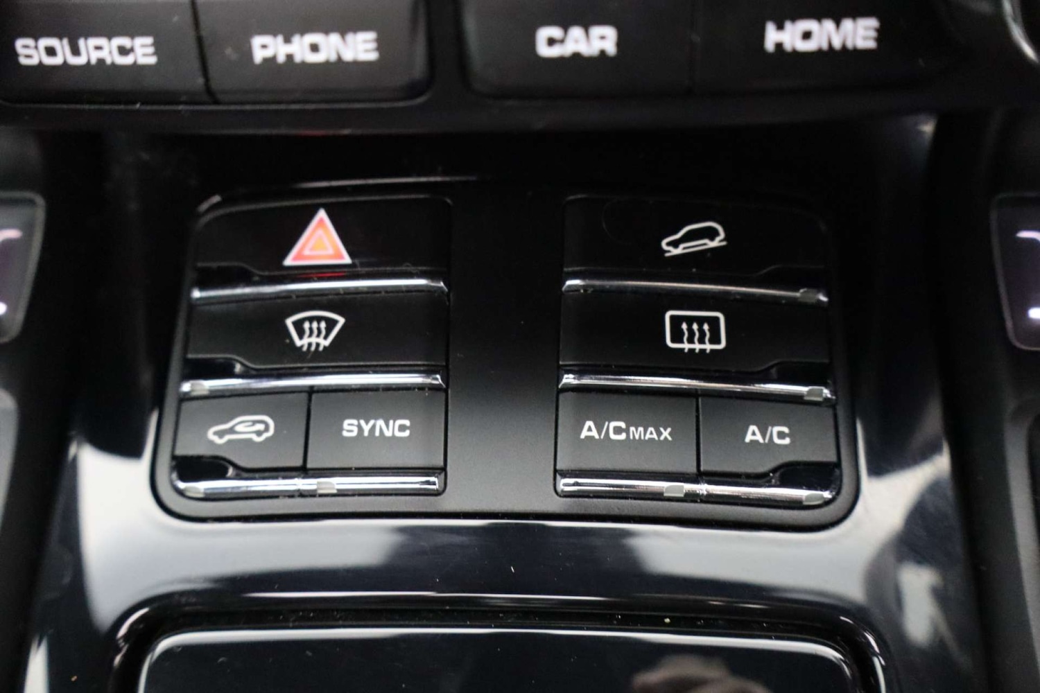 Used Porsche Cayenne 2017 for sale - 77061746: Photo 58