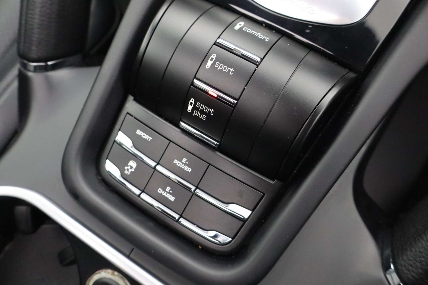 Used Porsche Cayenne 2017 for sale - 77061746: Photo 63