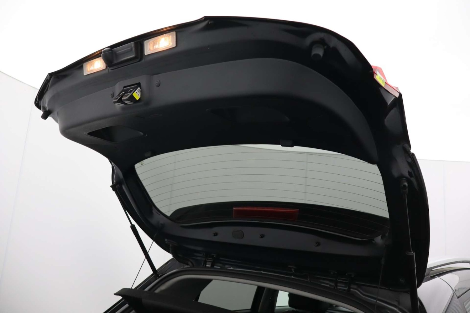 Used Kia Stonic 2023 for sale - 77423738: Photo 23