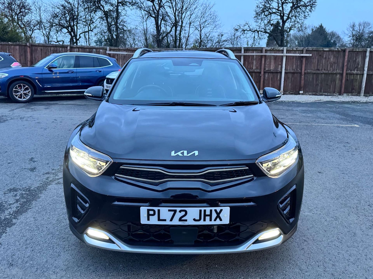 Used Kia Stonic 2023 for sale - 77423738: Photo 3