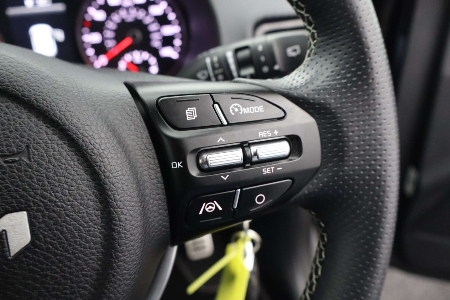 Used Kia Stonic 2023 for sale - 77423738: Photo 38