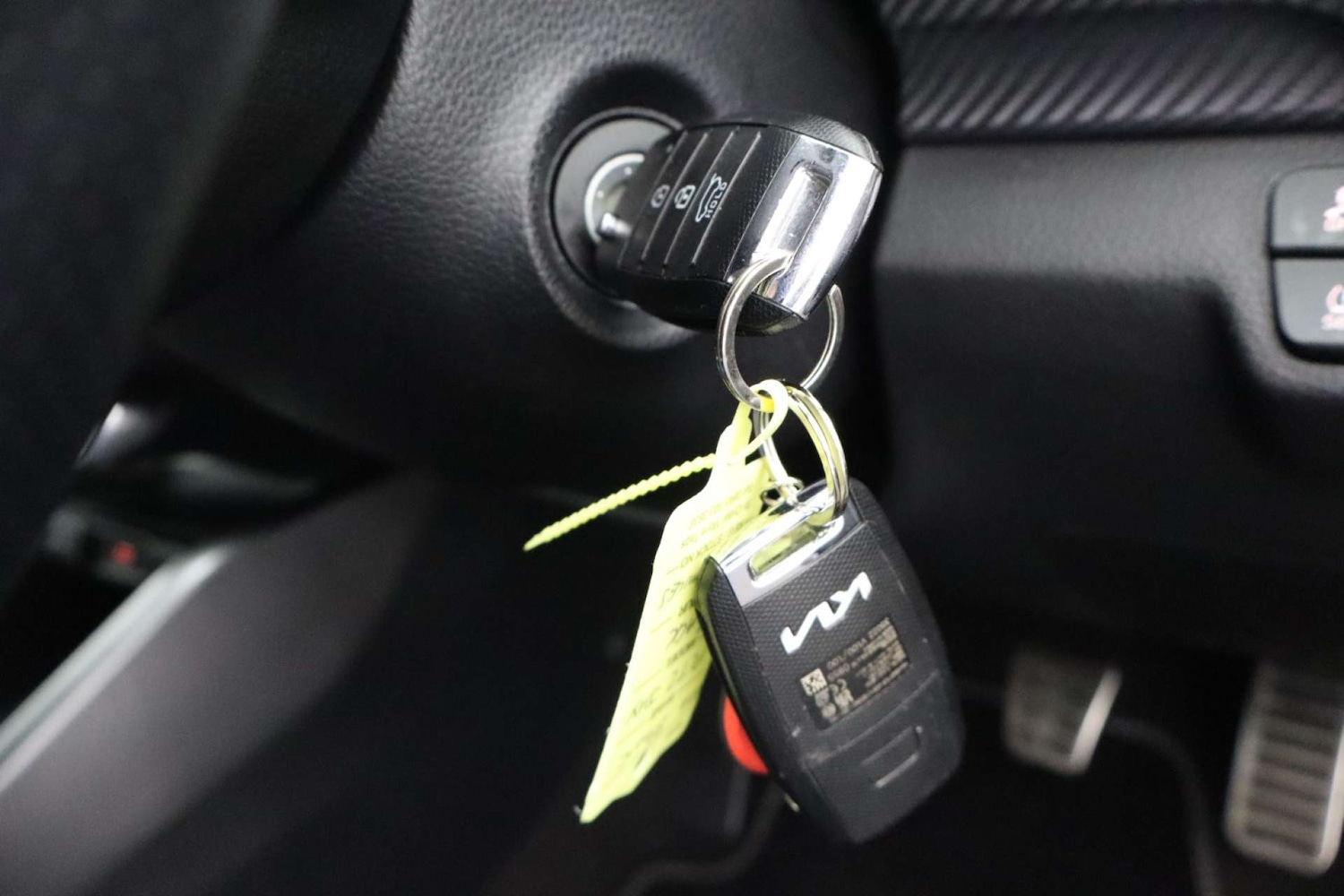 Used Kia Stonic 2023 for sale - 77423738: Photo 40