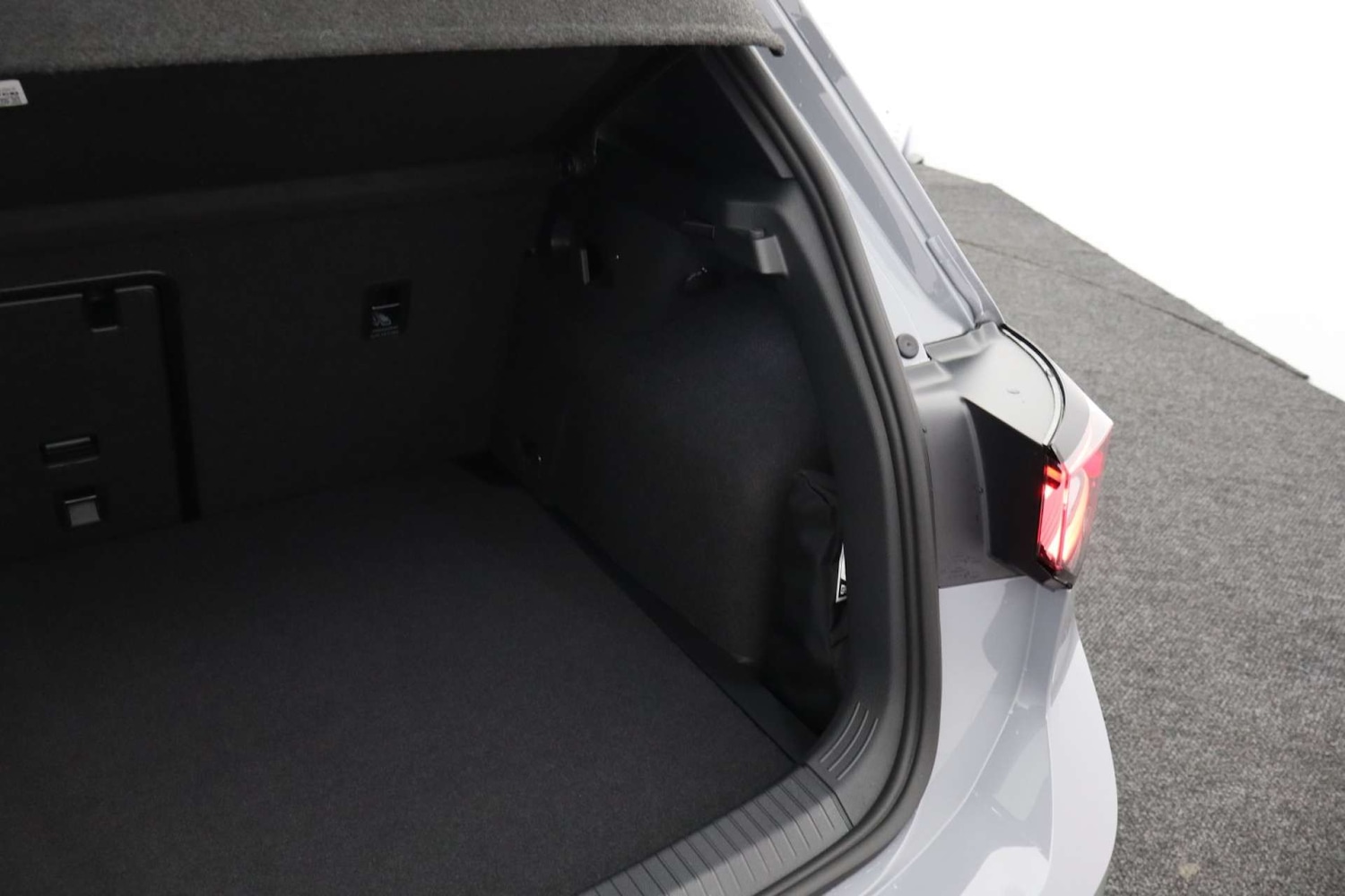 Used Volkswagen Golf 2025 for sale - 76980027: Photo 25