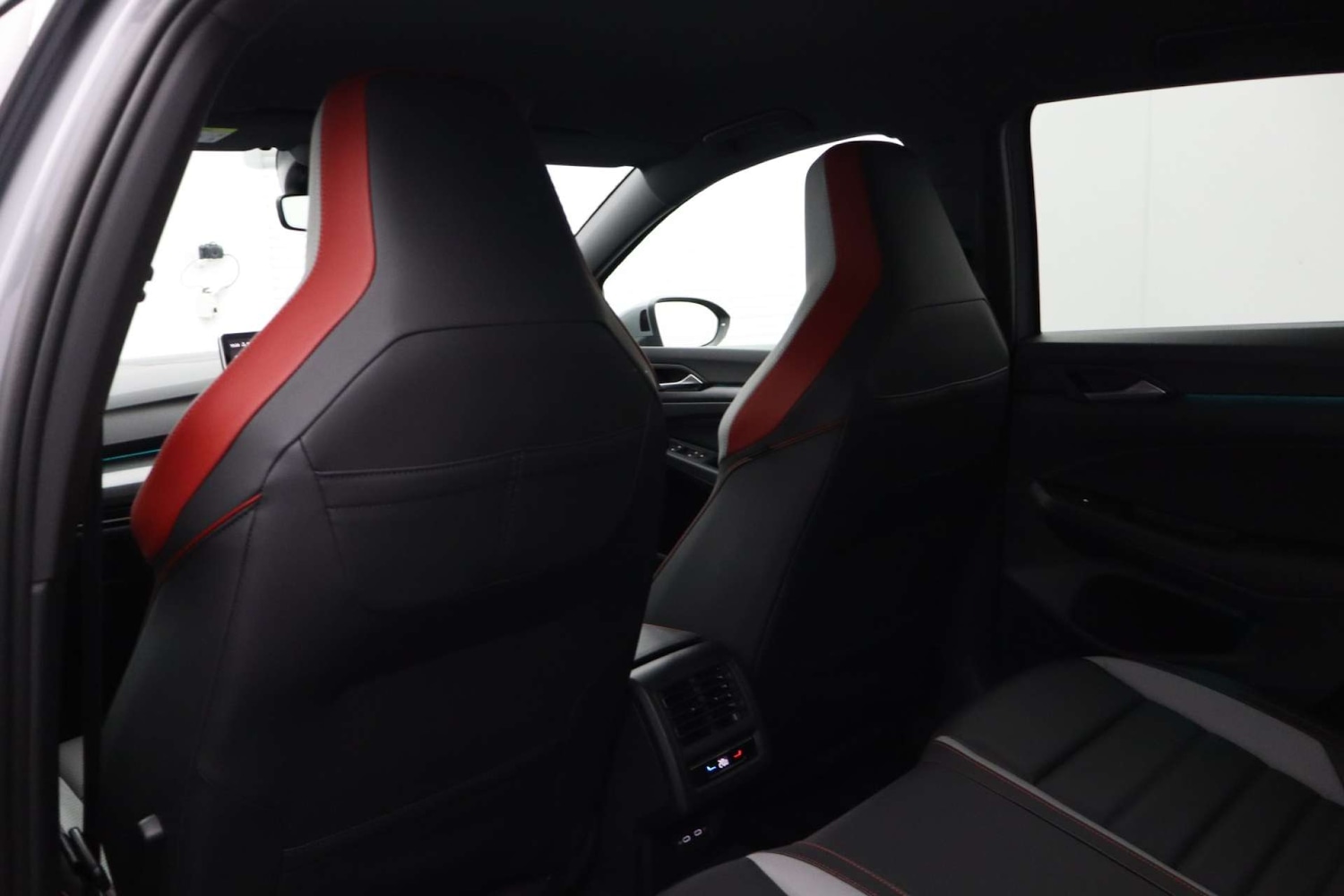 Used Volkswagen Golf 2025 for sale - 76980027: Photo 30