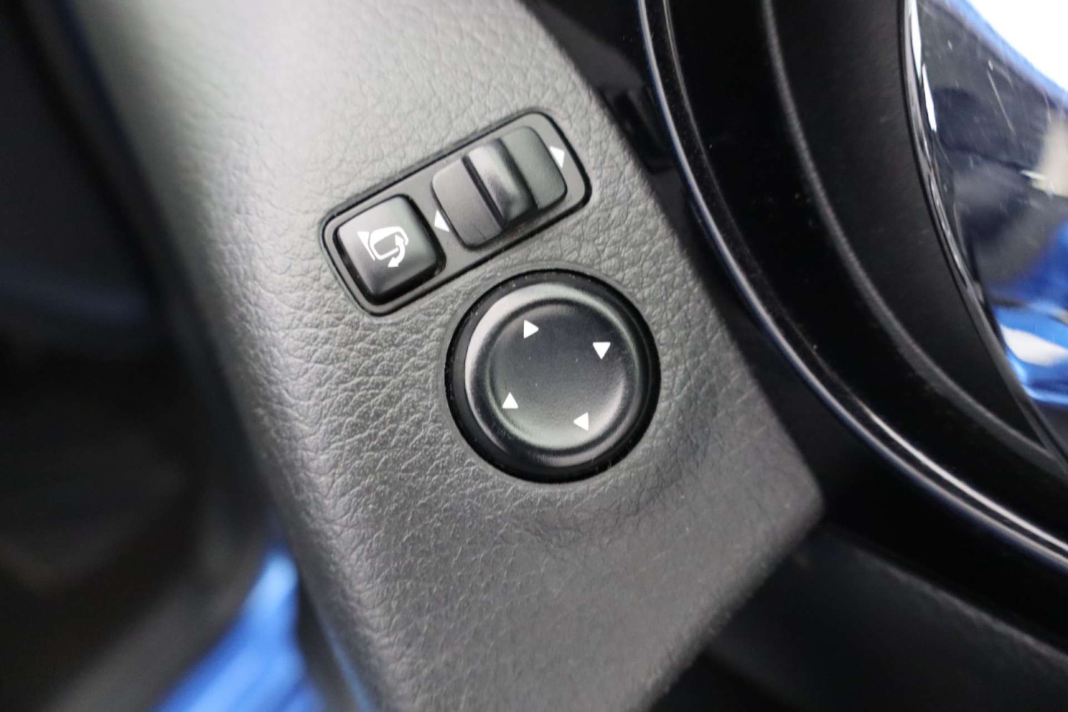 Used Nissan Qashqai 2017 for sale - 76682734: Photo 18