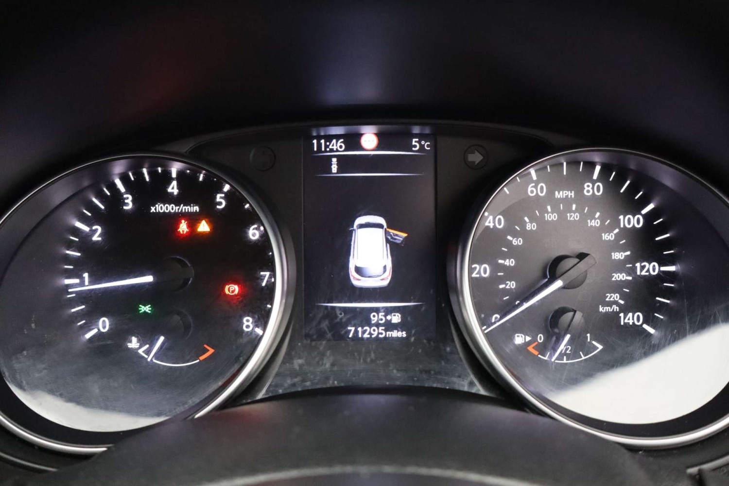 Used Nissan Qashqai 2017 for sale - 76682734: Photo 35